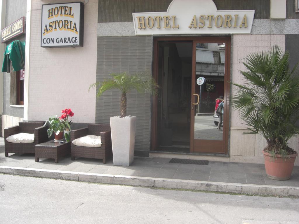 Hotel Astoria Pompei Exterior photo