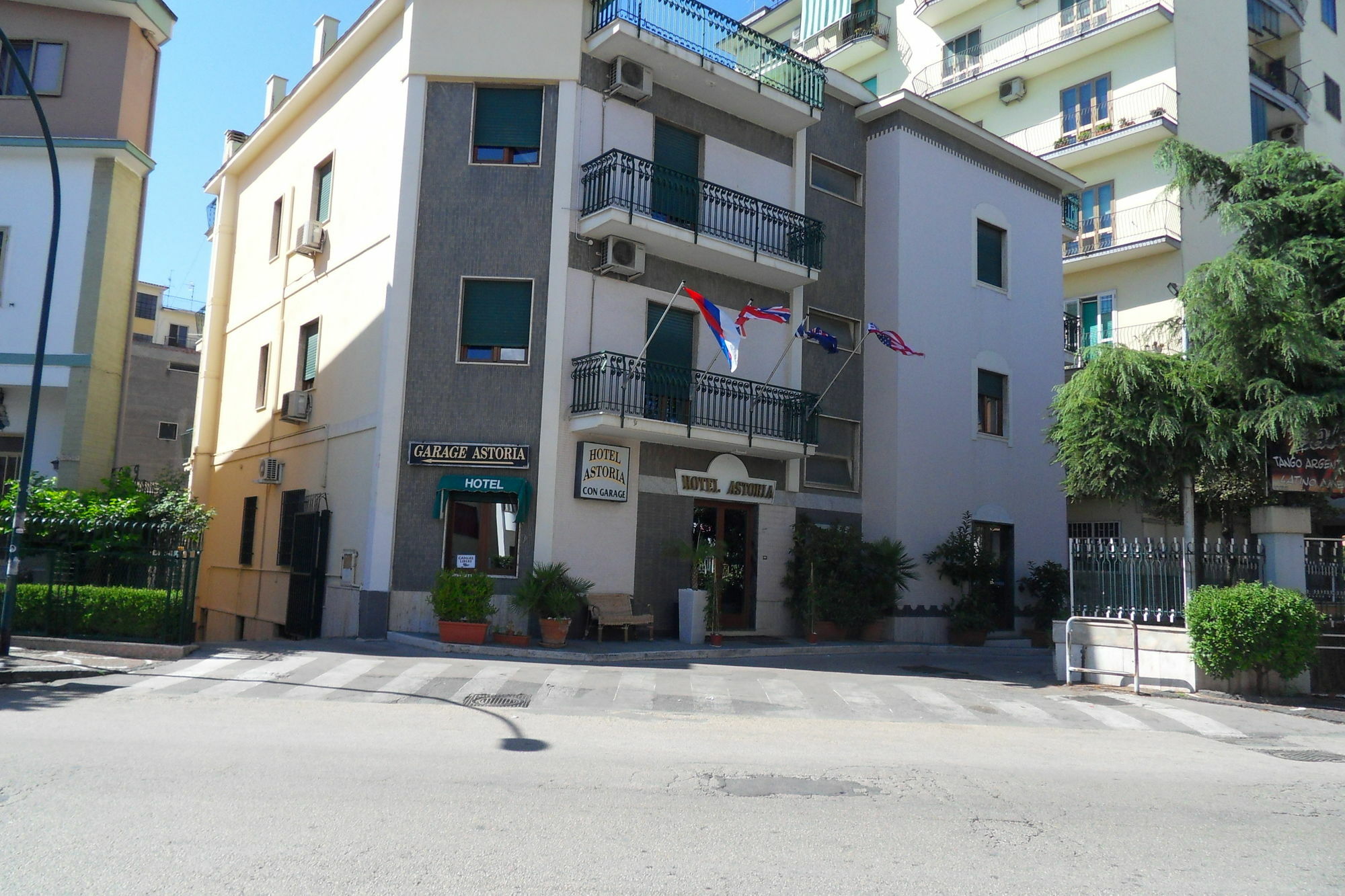 Hotel Astoria Pompei Exterior photo
