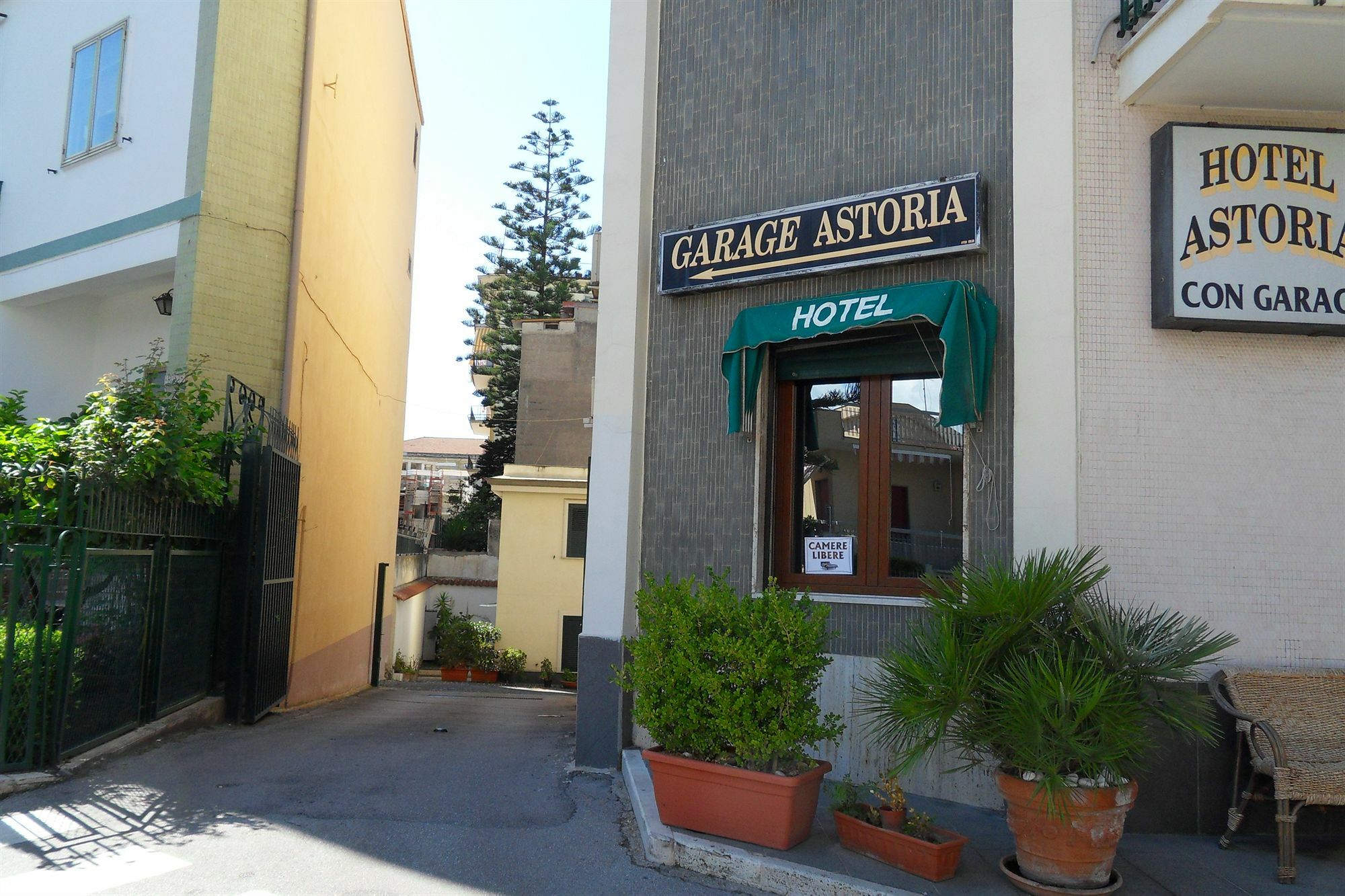 Hotel Astoria Pompei Exterior photo
